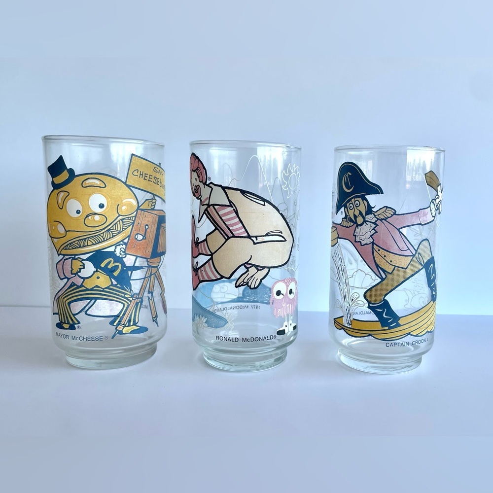 McDonaldland Action Series Ronald McDonald & Friends Drinking Glass’s Vtg 1977